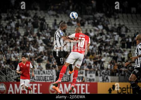 Fortaleza, Brasile. 05th Apr 2022. CE - Fortaleza - 04/05/2022 - SOUTH AMERICAN CUP 2022, CEARA X INDEPIENTE Photo: Kely Pereira/AGIF/Sipa USA Credit: Sipa USA/Alamy Live News Foto Stock