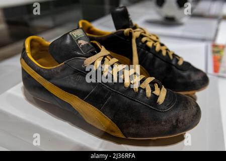puma king pele
