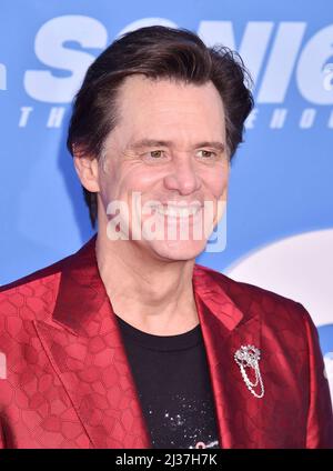 Los Angeles, CA. 05th Apr 2022. Jim Carrey partecipa alla prima proiezione di Los Angeles di "Sonic the Hedgehog 2" al Regency Village Theatre il 05 aprile 2022 a Los Angeles, California. Credit: Jeffrey Mayer/JTM Photos/Media Punch/Alamy Live News Foto Stock