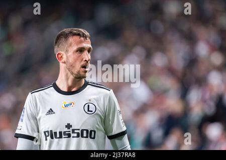 Varsavia, Polonia. 02nd Apr 2022. Tomas Pekhart di Legia in azione durante la partita polacca PKO Ekstraklasa League tra Legia Warszawa e Lechia Gdansk al Marshal Jozef Pilsudski Legia Varsavia Municipal Stadium. Punteggio finale; Legia Warszawa 2:1 Lechia Gdansk. (Foto di Mikolaj Barbanell/SOPA Images/Sipa USA) Credit: Sipa USA/Alamy Live News Foto Stock