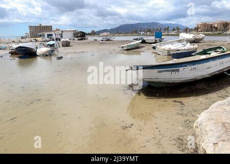 Aprile 6, 2022: 6 Aprile 2022 (Malaga) la tempesta provoca danni sulle spiagge della Costa del Sol di Malaga (Credit Image: © Lorenzo Carnero/ZUMA Press Wire) Foto Stock