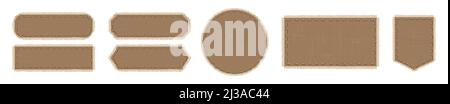 Toppe in tessuto di iuta, etichette con tessuto burlap. Illustrazione vettoriale di etichette tessili diverse forme da materiale di tela marrone con punti isolati su sfondo bianco Illustrazione Vettoriale