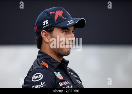 MELBOURNE, AUSTRALIA, circuito Albert Park Grand Prix, 7. Aprile: Sergio Perez (MEX) del team Red Bull durante il Gran Premio di Formula uno australiano sul circuito Albert Park Grand Prix 7. Aprile, 2022. Foto Stock