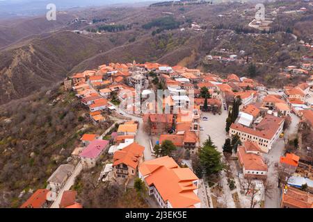 Vista aerea su Signagi e Alazani Valley, Georgia. Sighnaghi d'amore in Georgia Foto Stock