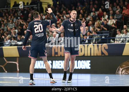 Dainis Kristopans del PSG durante la EHF Champions League, Play-off Handball match tra Paris Saint-Germain (PSG) ed Elverum il 7 aprile 2022 allo stadio Pierre de Coubertin di Parigi, Francia - Foto: Victor Joly/DPPI/LiveMedia Foto Stock