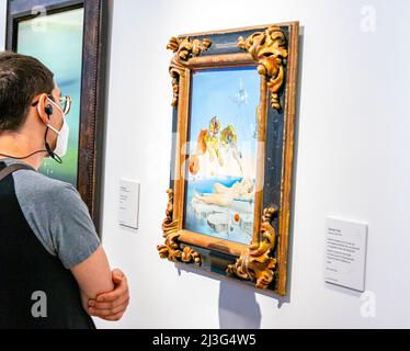 Salvador Dali - sogno causato dal volo di un'ape intorno a un Pomegranate un secondo prima di svegliarsi - 1944 - olio sul pannello. Museo Thyssen, Madrid, Spagna Foto Stock