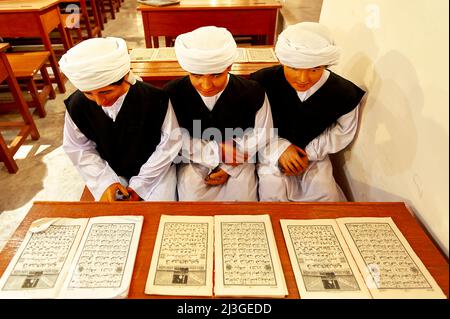 Dubai. EMIRATI ARABI UNITI. Al-Ahmadiya, la prima scuola di Dubai (1912). Foto Stock