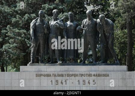 TREBINJE, BOSNIA-ERZEGOVINA - 09 LUGLIO 2018: Memoriale della seconda Guerra Mondiale a Trebinje, Bosnia-Erzegovina Foto Stock