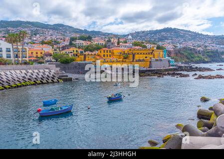 Forte di Sao Thiago nella città portoghese Funchal. Foto Stock