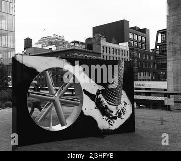 Meatpacking District, New York City, NY, USA, l'High Line è un famoso parco lineare costruito sulle linee ferroviarie sopraelevate sopra la Tenth Ave Foto Stock