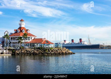 Shoreline Village a Rainbow Harbor a Long Beach, California. USA. Foto Stock