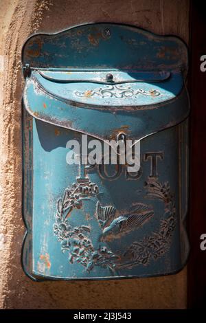 Casella postale Vintage nel centro storico di Sineu, Maiorca, Spagna Foto Stock