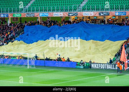 GRONINGEN - sostenitori dell'Olanda durante la partita di qualificazione della Coppa del mondo delle Donne tra Paesi Bassi e Cipro allo stadio di Euroborg il 8 aprile 2022 a Groningen, Paesi Bassi. LASKER COR ANP Foto Stock