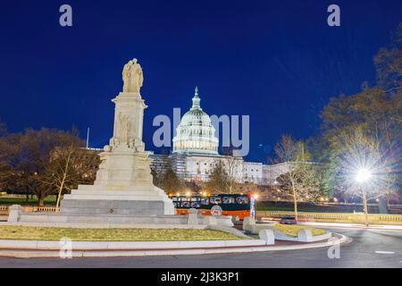 Vista al crepuscolo del Campidoglio degli Stati Uniti a Washington DC Foto Stock