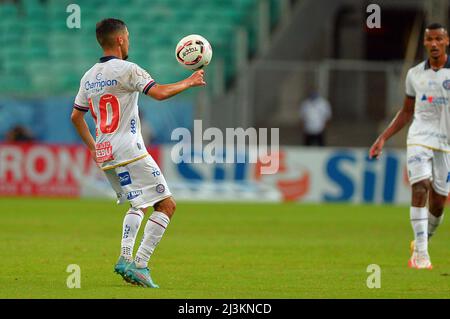 Salvador, Bahia, Brasile. 8th Apr 2022. Campionato Brasiliano di Calcio - seconda Divisione - Bahia vs Cruzeiro. 8 aprile 2022, Salvador, Bahia, Brasile: Partita di calcio tra Bahia e Cruzeiro, valida per il round 1st del Campionato brasiliano di calcio seconda Divisione, tenutosi all'Arena Fonte Nova Stadium, a Salvador, Bahia, venerdì (8). Bahia ha vinto la partita 2-0, con gol segnati da Victor Jacare. Credit: Walmir Cirne/TheNews2 (Credit Image: © Walmir Cirne/TheNEWS2 via ZUMA Press Wire) Credit: ZUMA Press, Inc./Alamy Live News Foto Stock