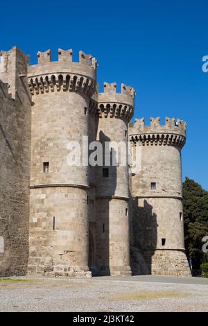 Porta d'ingresso, Palazzo dei Gran Maestri dei Cavalieri nella Città Vecchia di Rodi, Grecia; Rodi, Dodecaneso, Grecia Foto Stock