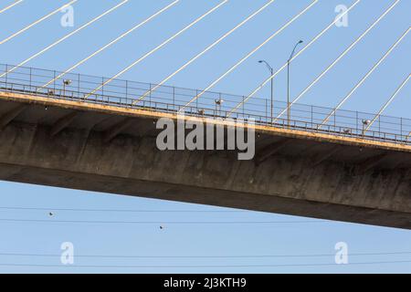 Dettagli del ponte sospeso, Ponte Centennial, che attraversa il canale di Panama vicino ad una sezione chiamata Culebra Cut; Panama Foto Stock