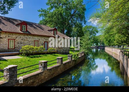 Il Museo del Fur Trade presso il sito storico nazionale di Lachine e il canale di Lachine a Montreal; Montreal, Quebec, Canada Foto Stock