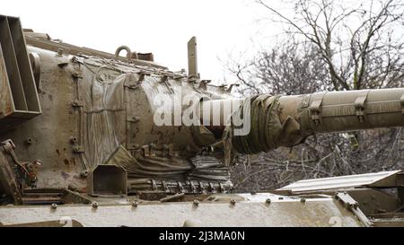 La torretta e la pistola primo piano del Centurion il principale carro armato di battaglia dell'esercito britannico principale del periodo post-seconda guerra mondiale in mostra come monumento del carro armato, Israe Foto Stock