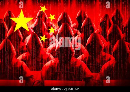 Hacker anonimi attaccati, bandiera della Cina, codice binario - concetto di cyber attacco Foto Stock