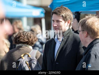 Gelsenkirchen, Germania. 09th Apr 2022. Martin Vincentz (l), presidente dell'AFD in NRW, si trova al lancio della campagna dell'AFD in NRW. Le elezioni di Stato nella Renania settentrionale-Vestfalia si terranno il 15 maggio. Credit: Caroline Seidel-Dissmann/dpa/Alamy Live News Foto Stock