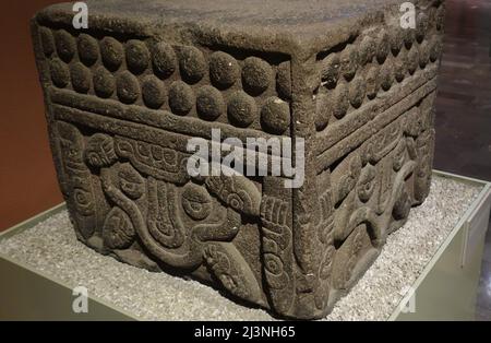 Altare di Venere, Venere e glifo e le stelle (i cerchi nella parte superiore). Museo Nacional de Antropogia e Historia Foto Stock