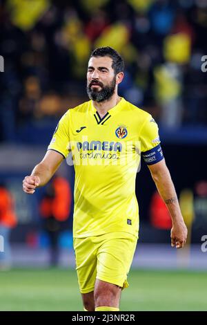 VILLARREAL, SPAGNA - Apr 6: Raul Albiol in azione durante la partita UEFA Champions League tra Villarreal CF e FC Bayern Munchen all'Estadio de la C. Foto Stock