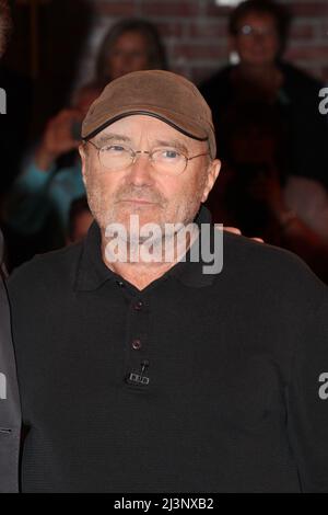 Il musicista PHIL COLLINS, ospite del talkshow tedesco 'Markus Lanz' Hamburg, 13.10.2016 Foto Stock