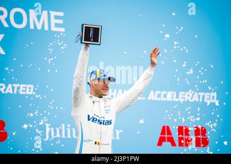 Roma, Italia. 09th Apr 2022. VANDOORNE Stoffel (bel), Mercedes-EQ Silver Arrow 02, podio ritratto durante l'ePrix di Roma 2022, incontro 3rd del Campionato del mondo di Formula e ABB FIA 2021-22, sul circuito Cittadino dell’EUR dal 8 al 10 aprile, a Roma, Italia - Foto Xavi Bonilla / DPPI Credit: DPPI Media/Alamy Live News Foto Stock