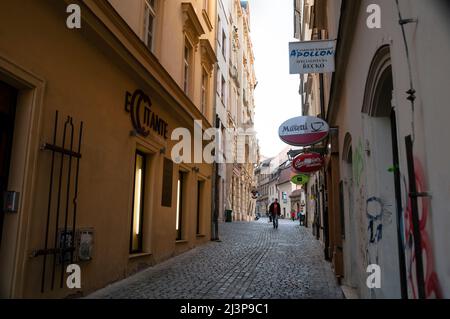 Brno, strada acciottolata nella Repubblica Ceca. Foto Stock