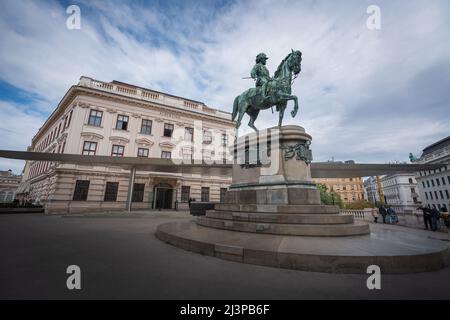 Monumento dell'Arciduca Albrecht di fronte al Museo Albertina - Vienna, Austria Foto Stock