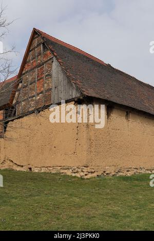 un vecchio fienile sulla fattoria Foto Stock