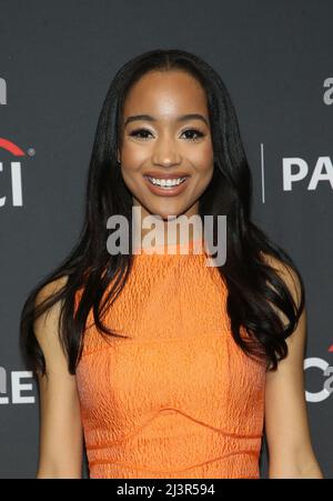 Hollywood, CA. 9th Apr 2022. Erinn Westbrook al tappeto rosso Riverdale durante il PaleyFest la 2022 al Dolby Theatre di Hollywood, California, il 9 aprile 2022. Credit: Faye Sadou/Media Punch/Alamy Live News Foto Stock