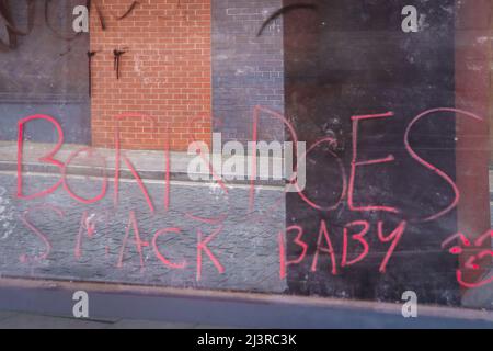 Boris fa Smack Baby, graffiti, Liverpool Foto Stock