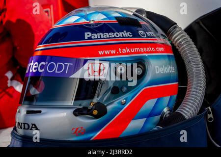 Long Beach, California, Stati Uniti. 9th Apr 2022. TAKUMA SATO (51) di Tokyo, Giappone si prepara a fare pratica per il Gran Premio Acura di Long Beach alle strade di Long Beach in Long Beach California. (Credit Image: © Walter G. Arce Sr./ZUMA Press Wire) Foto Stock