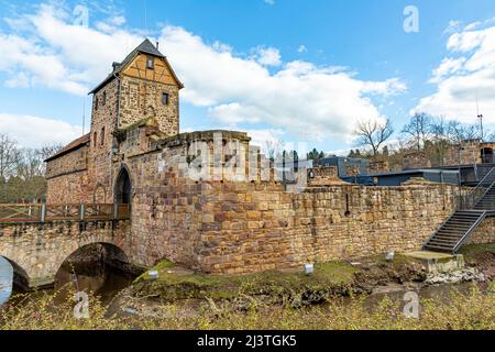 Rovine storiche del castello di Bad Vilbel, Assia, Germania Foto Stock