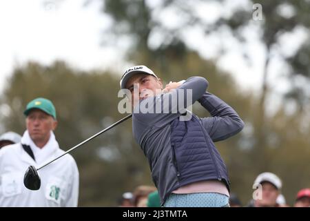 Justin Thomas degli Stati Uniti si tee fuori durante il terzo turno del torneo di golf 2022 Masters al Augusta National Golf Club di Augusta, Georgia, Stati Uniti, il 9 aprile 2022. Credit: Koji Aoki/AFLO SPORT/Alamy Live News Foto Stock