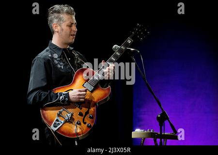 Milano Italia 8 Aprile 2022 Lovesick Duo - Country swing rock and roll music - live at spazio Teatro 89 © Andrea Ripamonti / Alamy Foto Stock