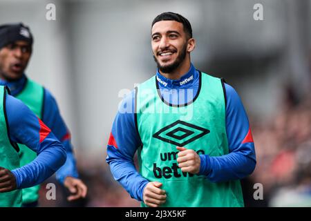 LONDRA, REGNO UNITO. APRILE 9th ha detto Benrahma del prosciutto ad ovest durante la partita della Premier League tra Brentford e il prosciutto ad ovest Unito al Brentford Community Stadium di Brentford domenica 10th aprile 2022. (Credit: Tom West | MI News) Credit: MI News & Sport /Alamy Live News Foto Stock