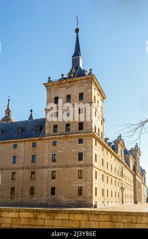 Il Real Sito di San Lorenzo de El Escorial, variamente a Royal Palace, il monastero, il museo e la scuola, vicino a Madrid, Spagna Foto Stock