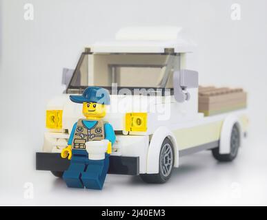 2021: Costruttore LEGO, serie City. Pausa caffè conducente camion Foto Stock