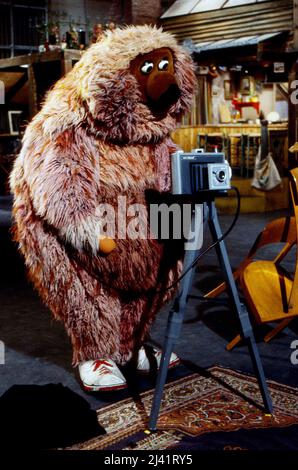 Sesamstraße, deutsche Ausgabe, Deutschland 1980, Charakter: Samson al Fotograf. Foto Stock