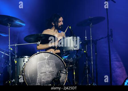 Torino, Italia. 07th Apr 2022. La band italiana del 'The Zen Circus' sul palco dell'OGR Torino, con il loro 'Last welcoming club tour' (Foto di Bruno Brizzi/Pacific Press/Sipa USA) Credit: Sipa USA/Alamy Live News Foto Stock