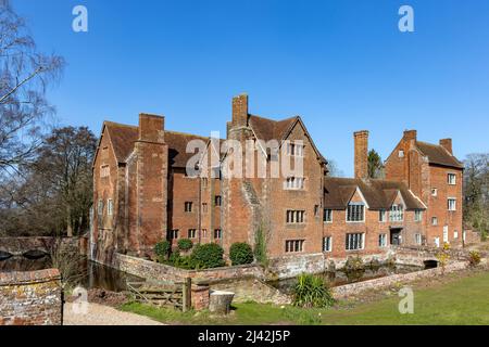Harmington Hall, una casa medievale e elisabettiana del 16th secolo nella frazione di Harmington, Worcestershire, Inghilterra, Regno Unito Foto Stock