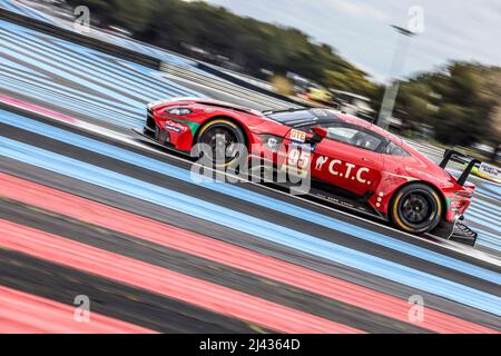 95 ADAM Jonny (gbr), HARSHORNE John (gbr), CHAVES Henrique (prt), Oman Racing avec TF Sport, Aston Martin Vantage AMR, in azione durante il Prologo ufficiale della 2022 ELMS European le Mans Series sul circuito Paul Ricard dal 11 al 12 aprile, a le Castellet, Francia - Foto Marc de Mattia / DPPI Foto Stock