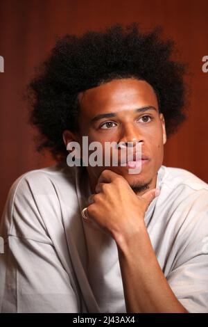 Intervista mir Leroy Sane FC Bayern MŸnchen © diebilderwelt / Alamy Stock Foto Stock