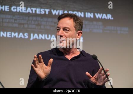 Londra, Regno Unito. 11th Apr 2022. REGNO UNITO. Lunedì 11 aprile 2022. Jason Isaacs in scena a Mark Kermode nel 3D presso la BFI Southbank. Foto di Credit: Julie Edwards/Alamy Live News Foto Stock