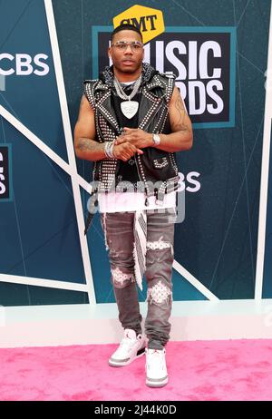 Tennessee, Stati Uniti. 12th Apr 2022. Nelly arriva al CMT Music Awards presso il Municipal Auditorium di Nashville, Tennessee, lunedì 11 aprile 2022. Foto di John Sommers II/UPI Credit: UPI/Alamy Live News Foto Stock