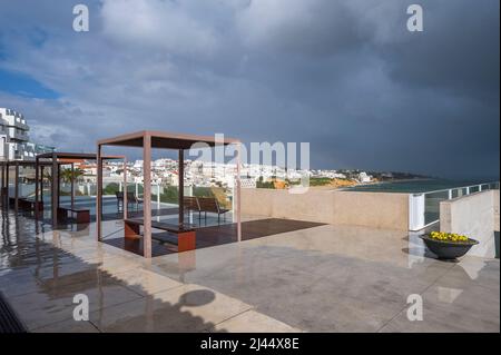 Piattaforma panoramica presso la torre Elevador do Peneco, Albufeira, Algarve, Portogallo, Europa Foto Stock