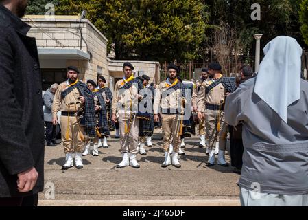 Processione del giorno dell'Annunciazione presso la chiesa greco-ortodossa di Annunciazione a Nazareth, Israele Foto Stock